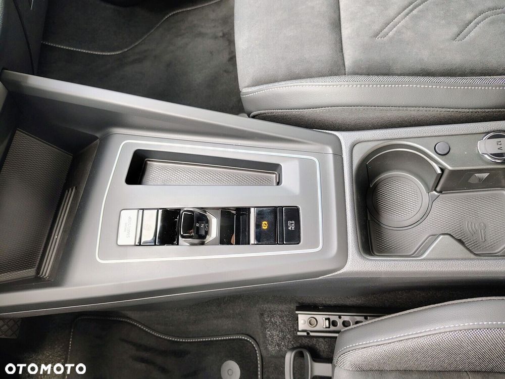 Volkswagen Golf - 15