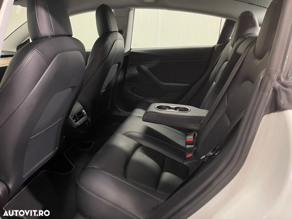 Tesla Model 3 Langstreckenbatterie Allradantrieb Dual Motor - 13