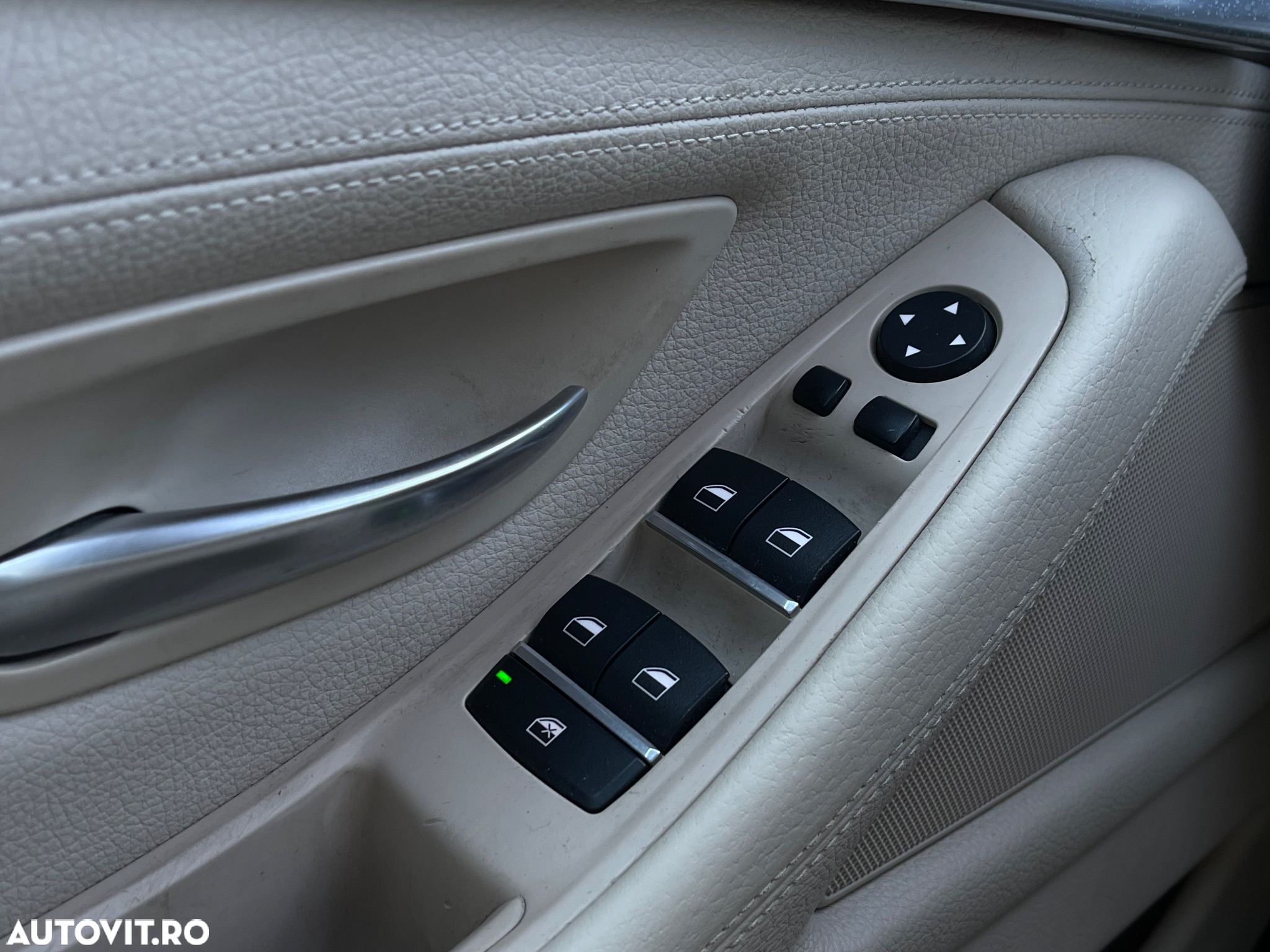 BMW Seria 5 528i Sport-Aut. Modern Line - 11