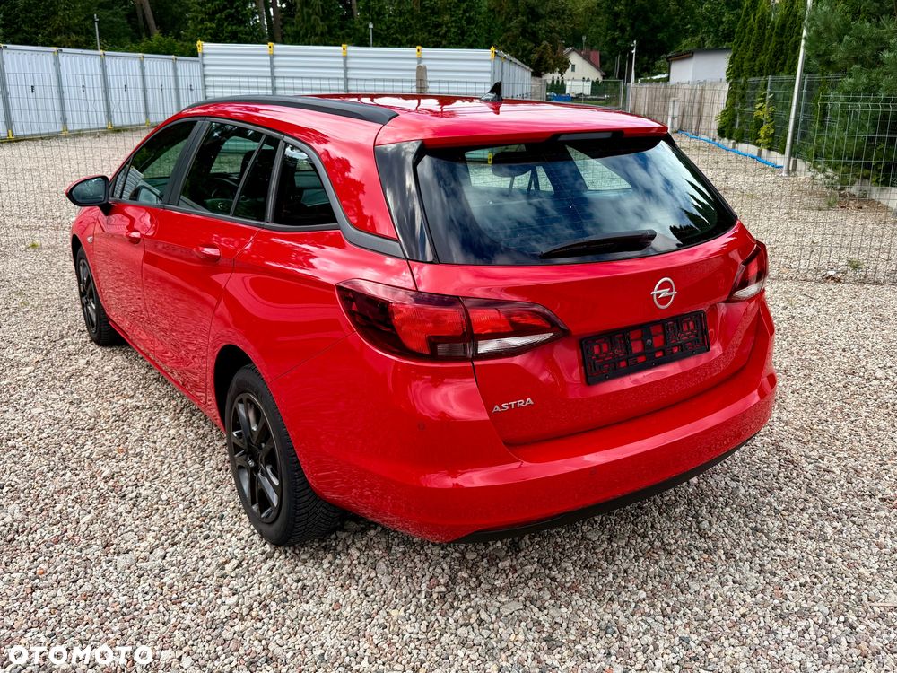 Opel Astra - 11