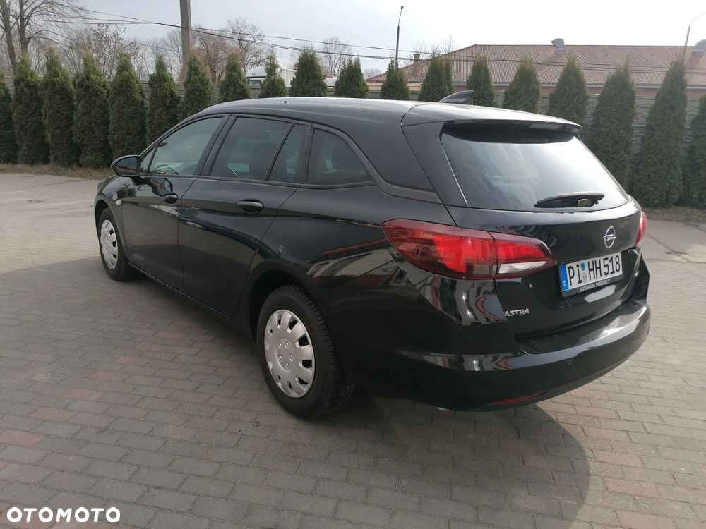 Opel Astra 1.6 CDTI Sport - 4