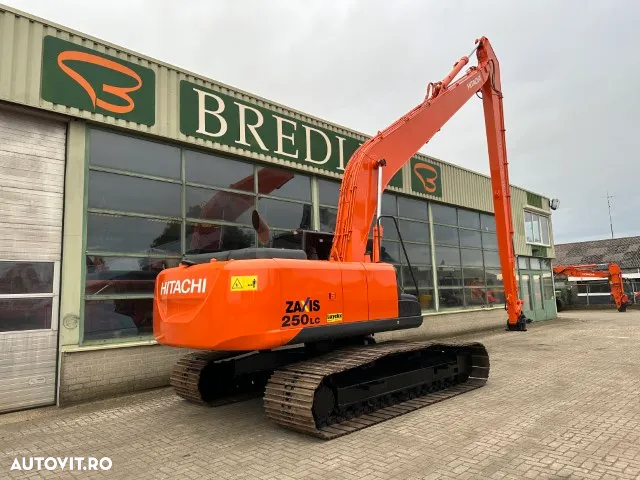Hitachi ZX250LC-5B Long Reach 17 M - 8