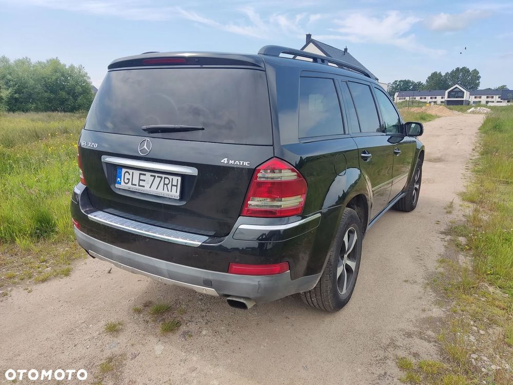 Mercedes-Benz GL - 6