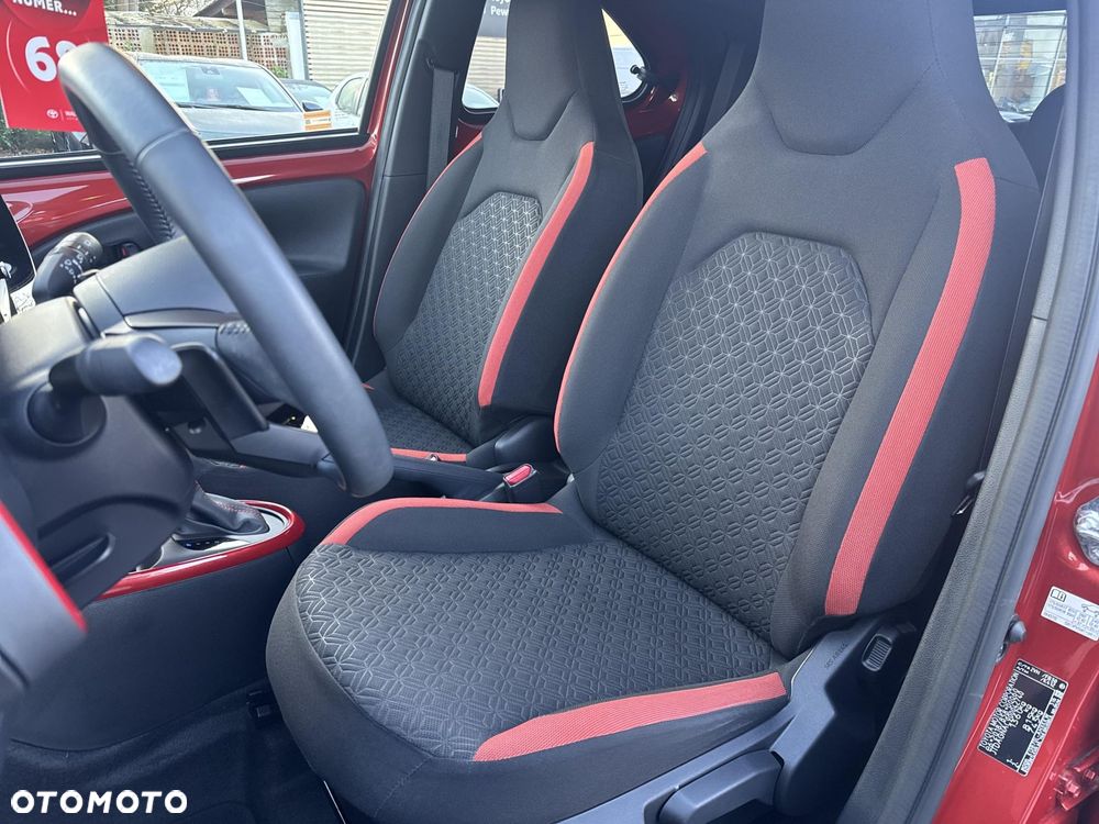 Toyota Aygo X 1.0 VVT-i Style CVT - 11