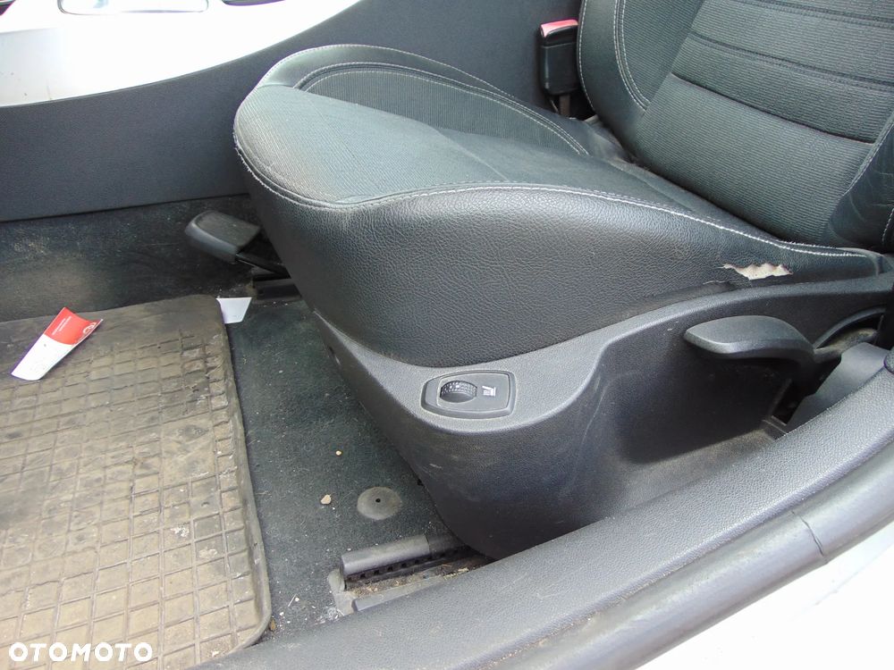 fotel lewy kierowcy podgrzewany renault laguna III ted69 - 2
