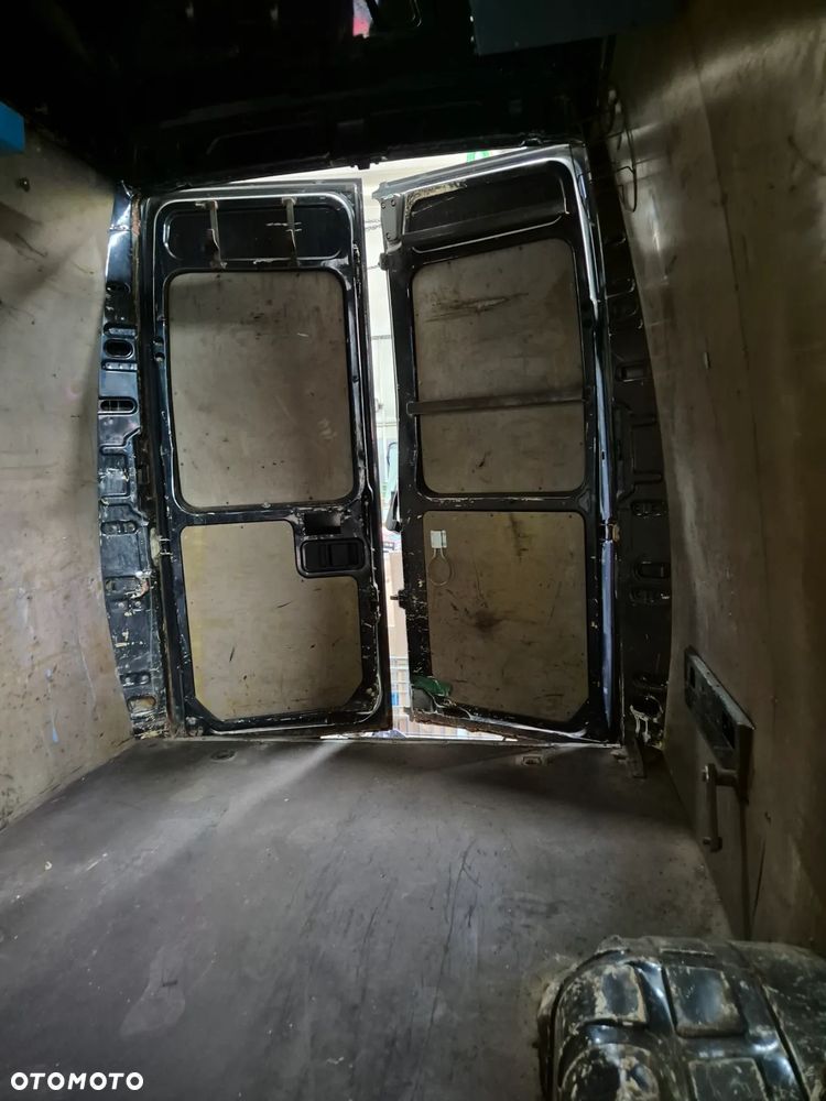 WYBITKA PAKI ZABUDOWA L2 H2  IVECO DAILY III IV 99-13r. - 6