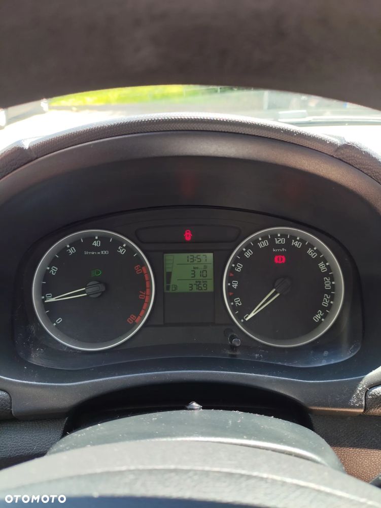 Skoda Fabia 1.2 12V Style - 9