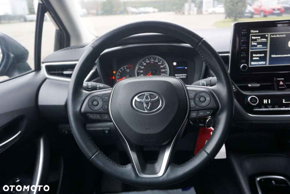 Toyota Corolla - 10
