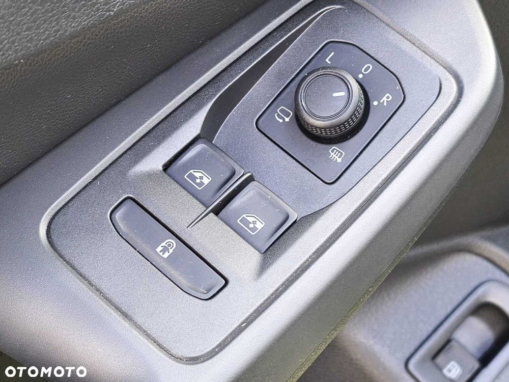 Volkswagen Caddy - 23