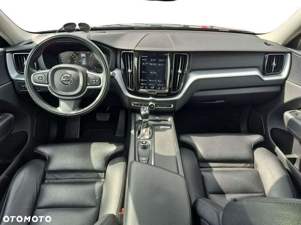 Volvo XC 60 - 22