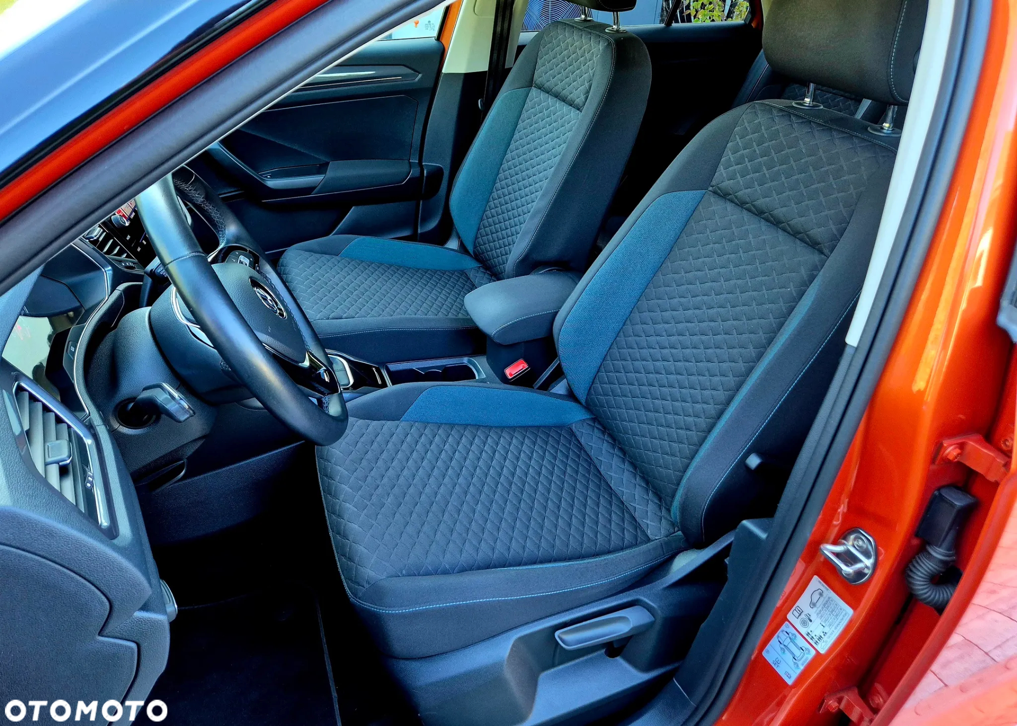 Volkswagen T-Roc 1.6 TDI SCR IQ.DRIVE - 15