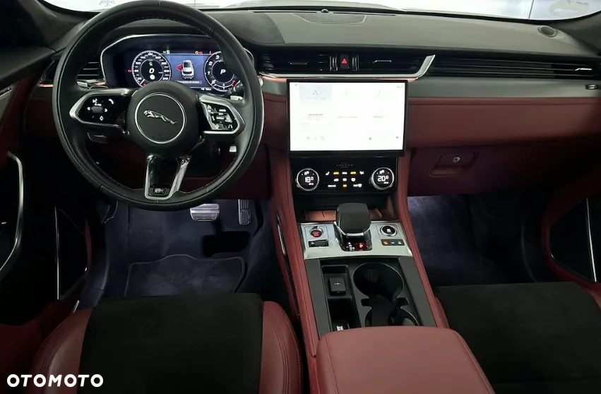 Jaguar F-Pace 5.0 V8 P550 AWD SVR - 14