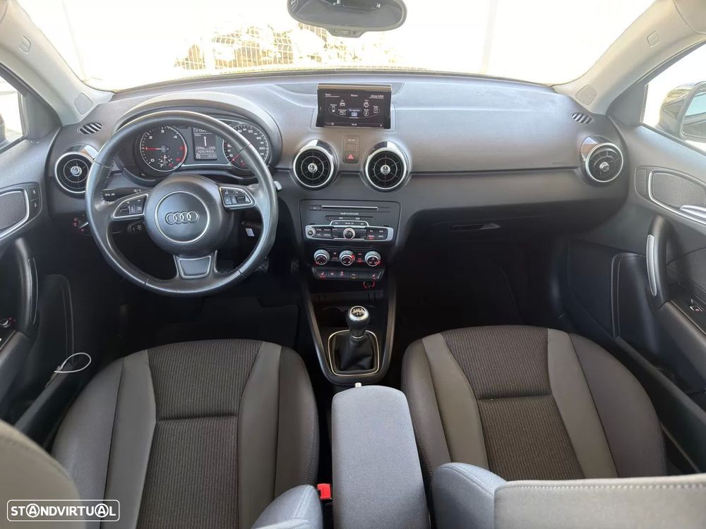 Audi A1 Sportback 1.4 TDI Design - 18