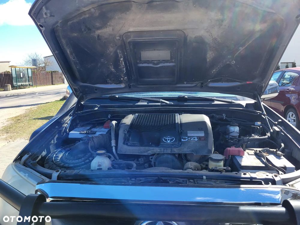 Toyota Hilux 3.0 D-4D Invincible - 15