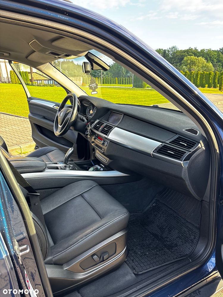BMW X5 4.0d xDrive - 9