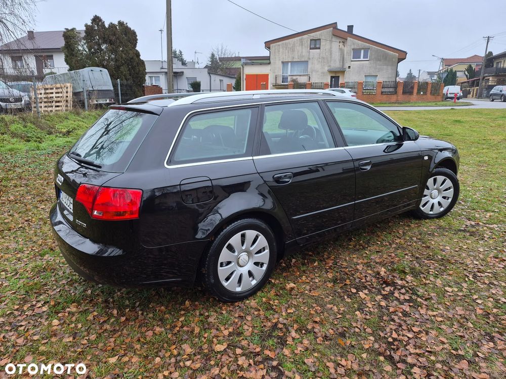 Audi A4 Avant - 11