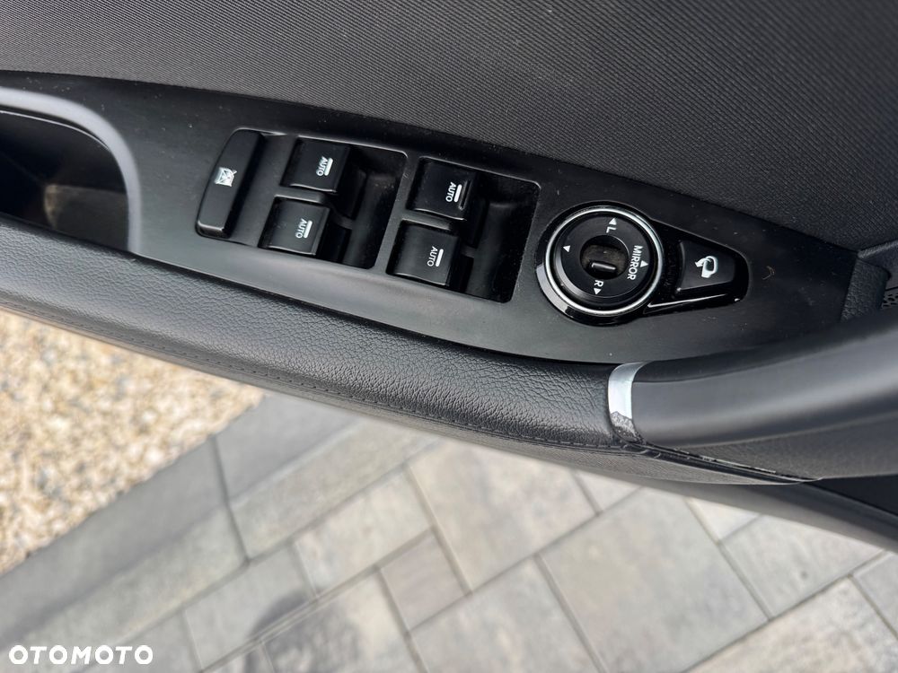 Hyundai i40 i40cw 1.7 CRDi Automatik Premium - 22