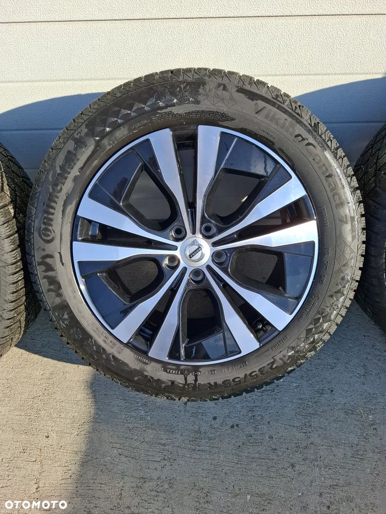 Koła felgi Volvo 235/55 R18 - 4