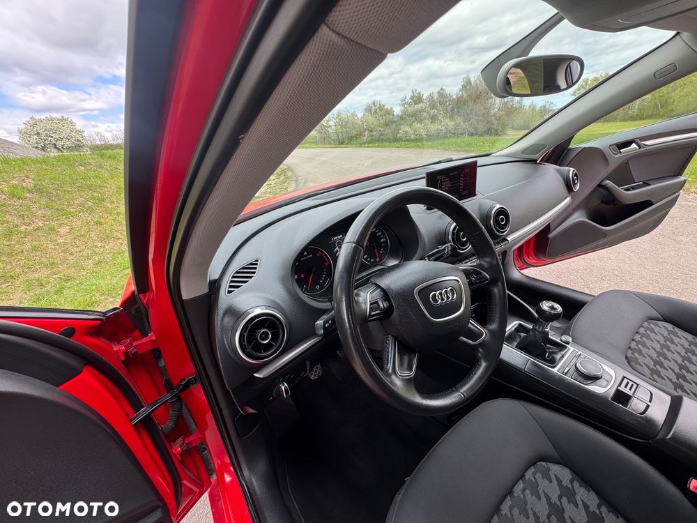 Audi A3 Sportback - 14