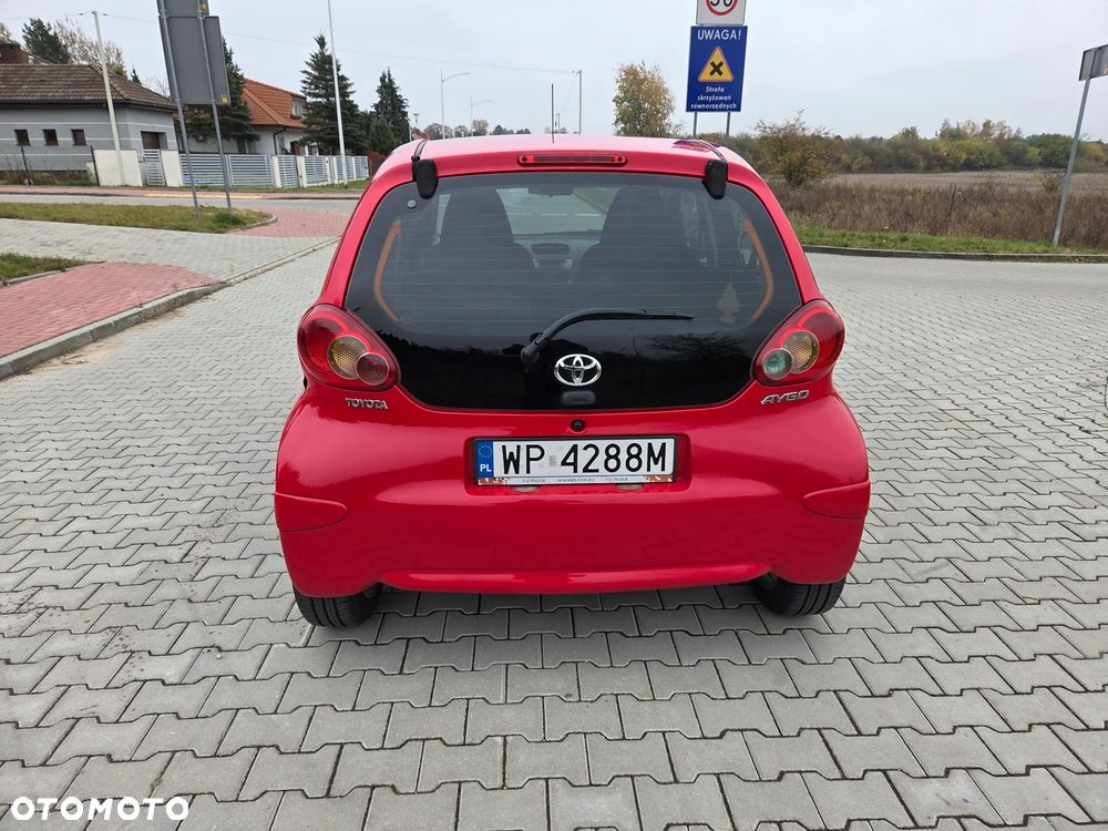 Toyota Aygo - 11