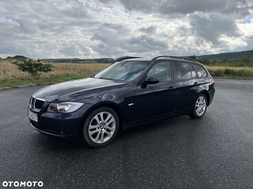 BMW Seria 3 - 1