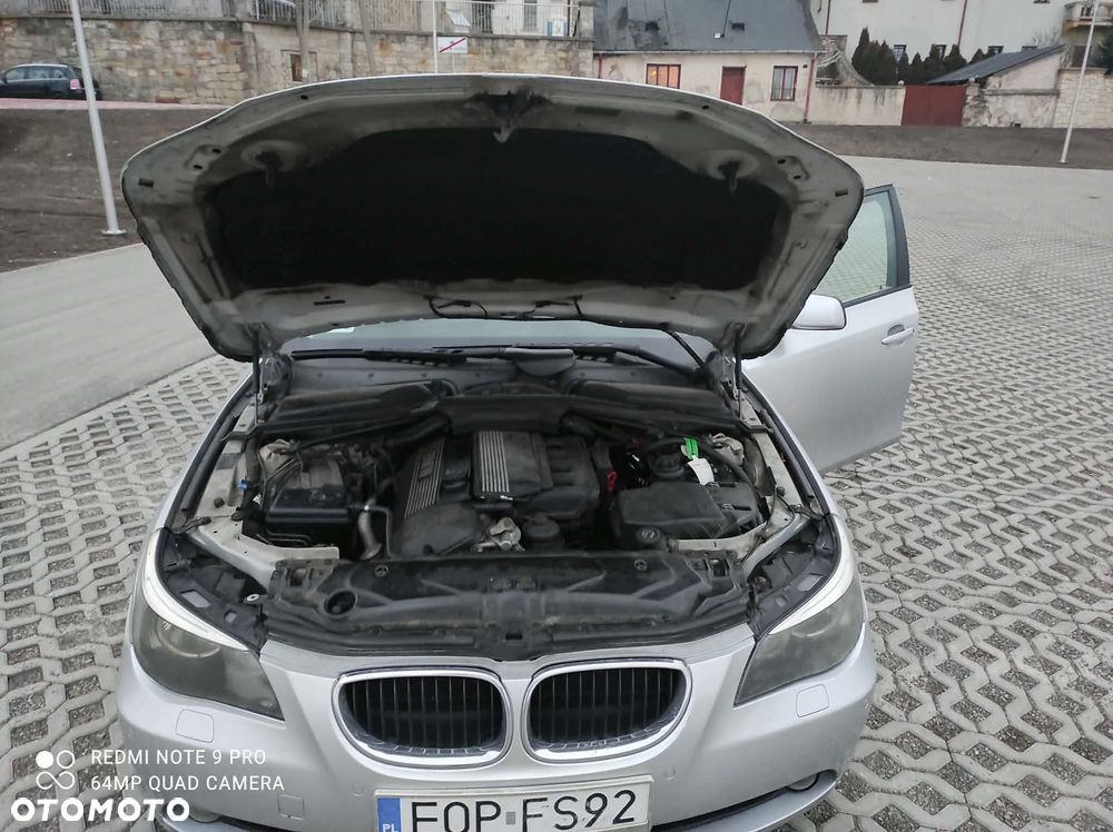 BMW Seria 5 525i - 6