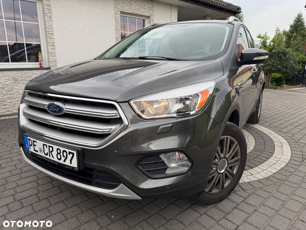 Ford Kuga 1.5 EcoBoost 2x4 Trend - 3