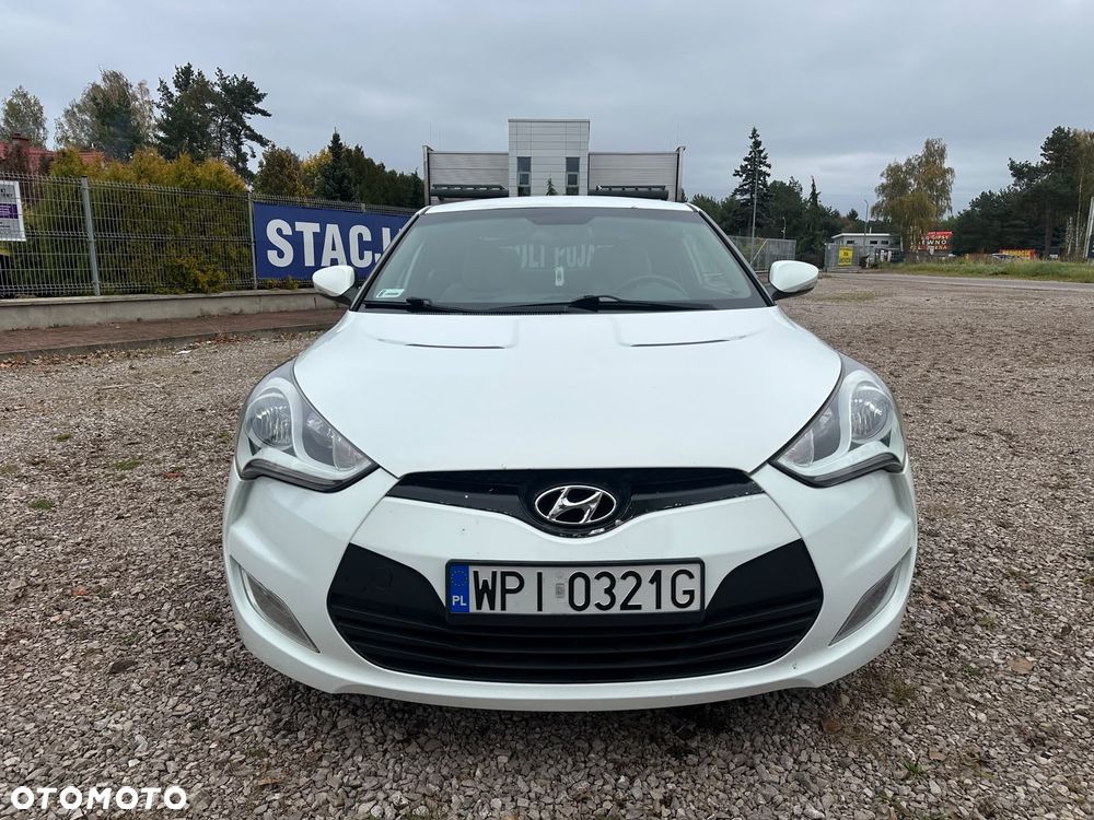 Hyundai Veloster