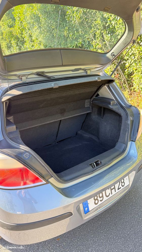 Opel Astra 1.3 CDTi Edition - 26