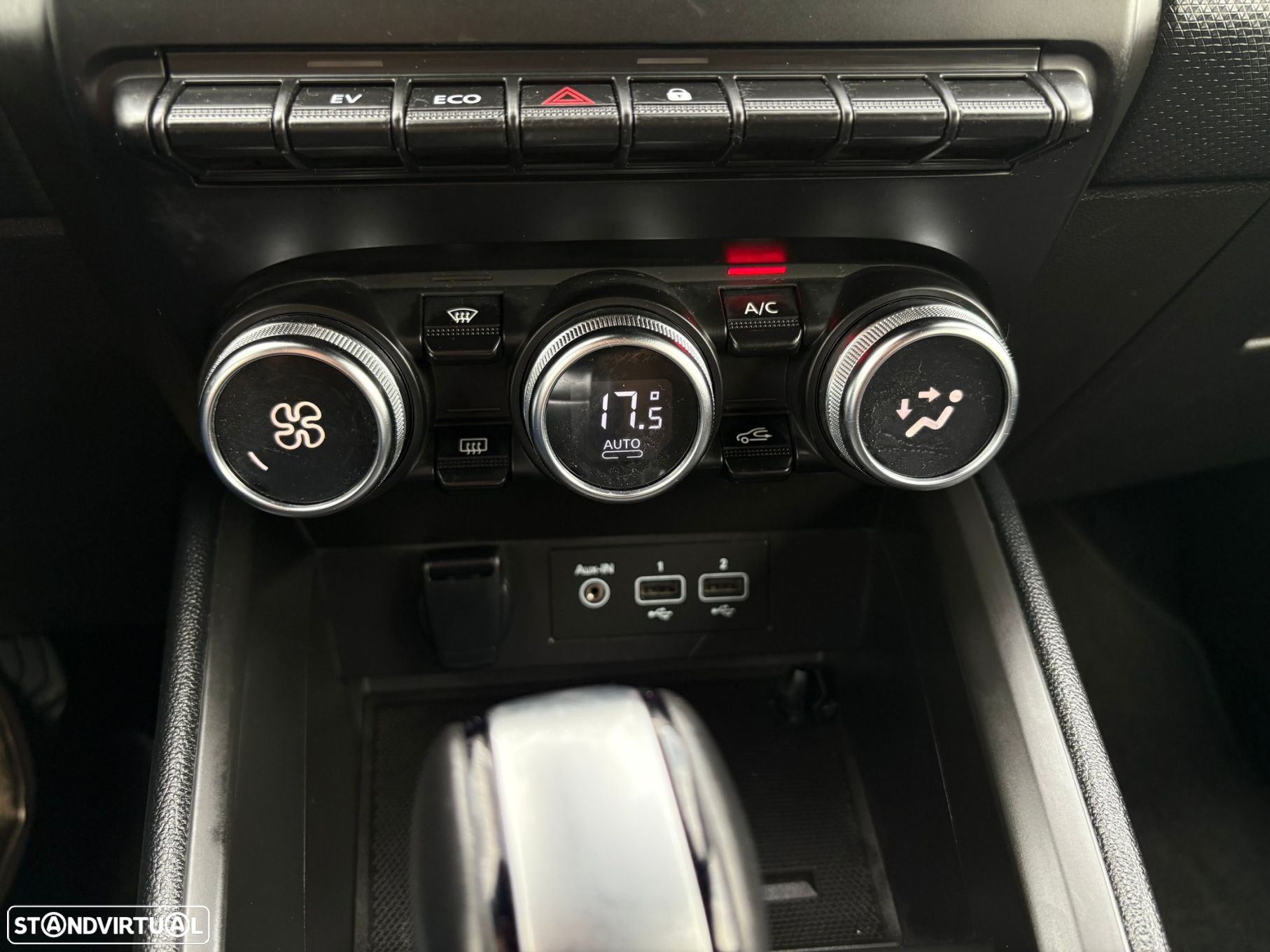 Renault Clio 1.6 E-Tech Full Hybrid Techno - 19