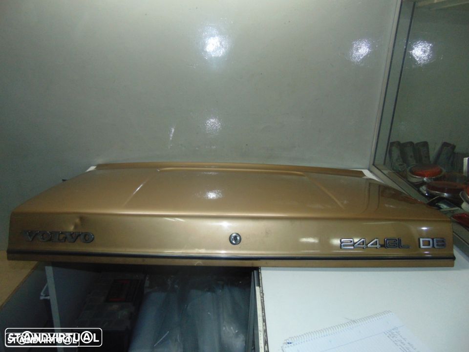 volvo 244 tampa da mala impecavel - 4