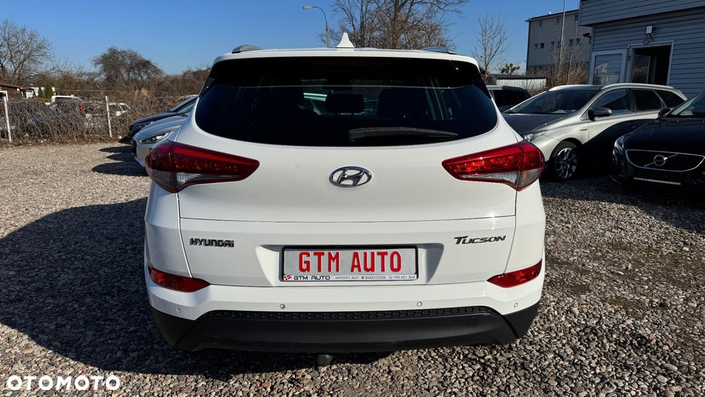 Hyundai Tucson blue 1.7 CRDi 2WD Style - 9