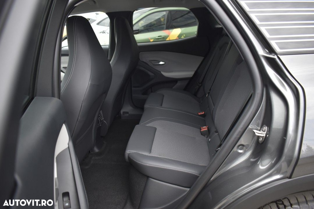 Ford Explorer - 15