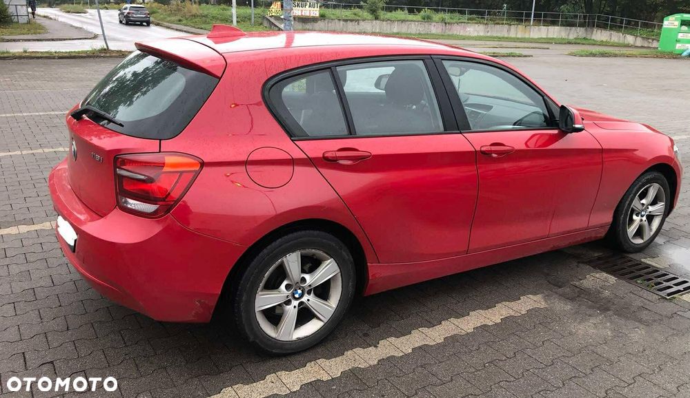 BMW Seria 1 116i - 5