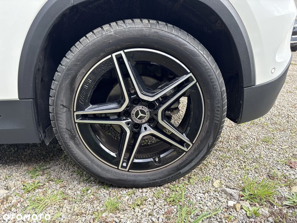 Mercedes-Benz GLA - 20