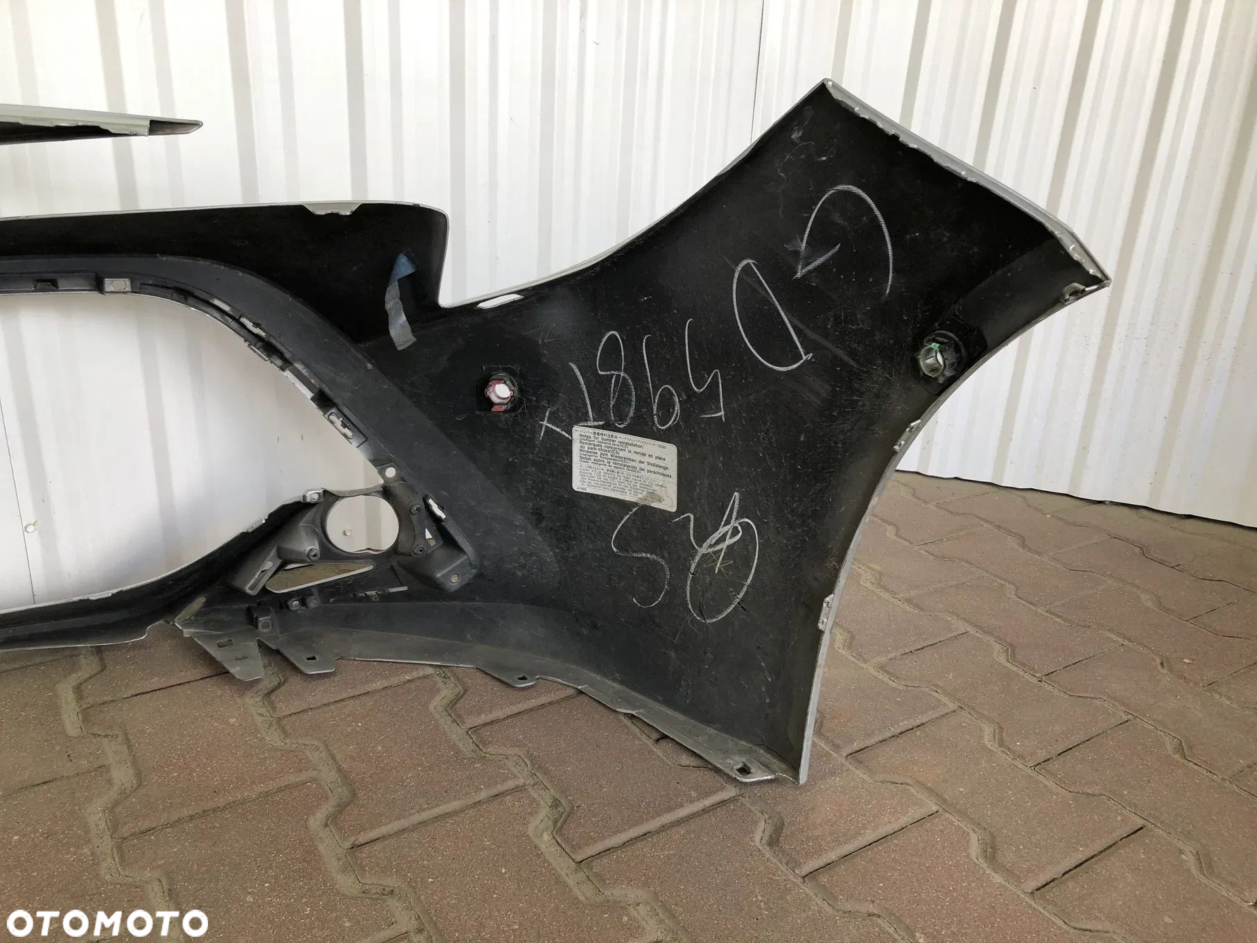 TOYOTA COROLLA E21 19- HB KOmbi zderzak przód przedni 6xPDC - 12
