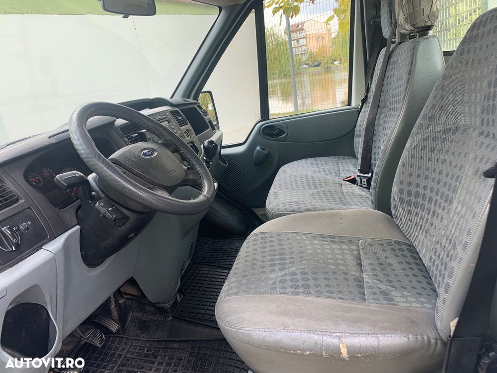 Ford Transit - 10