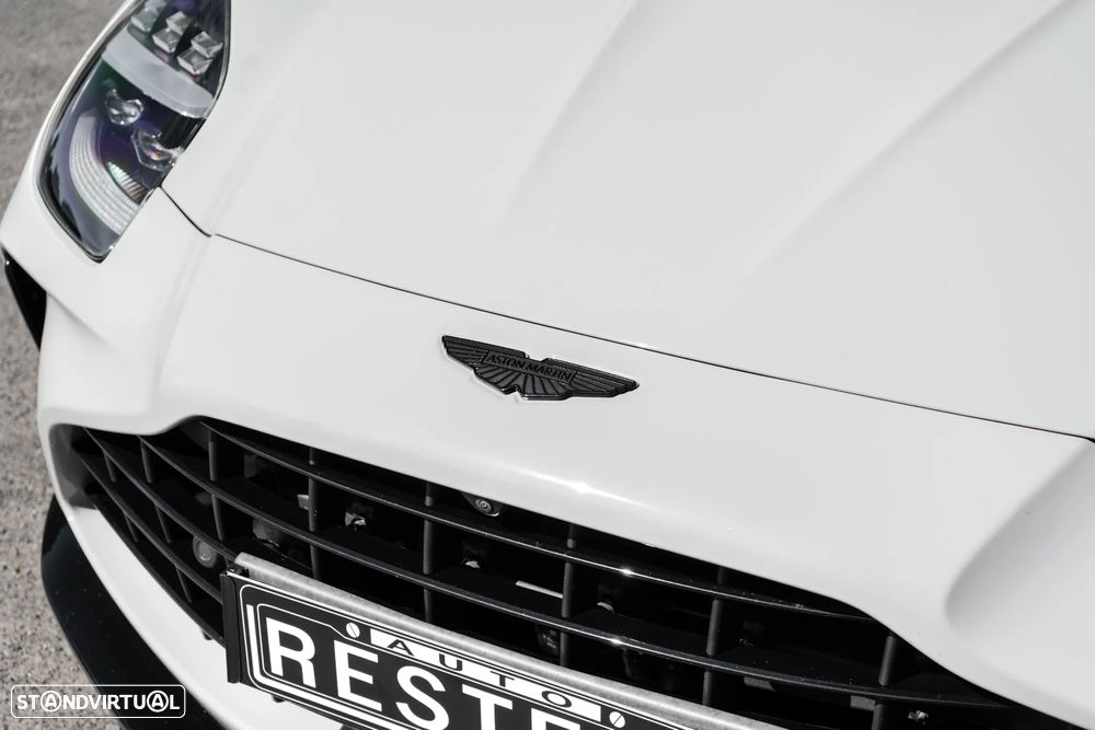 Aston Martin Vantage Coupe - 6