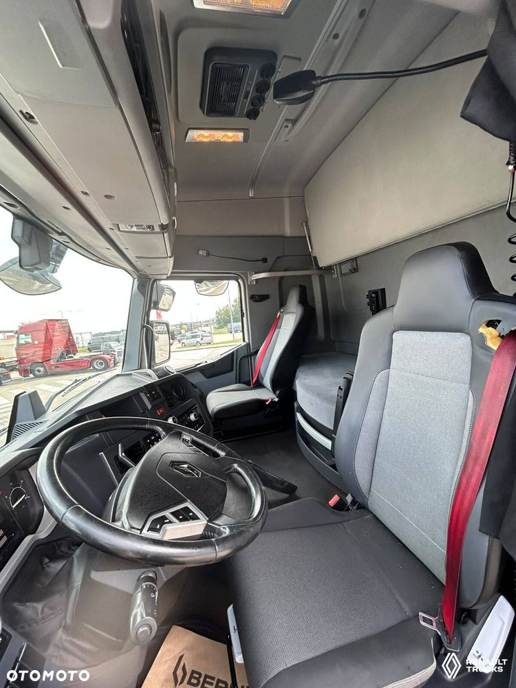 Renault T 460 Sleeper Cab - 11
