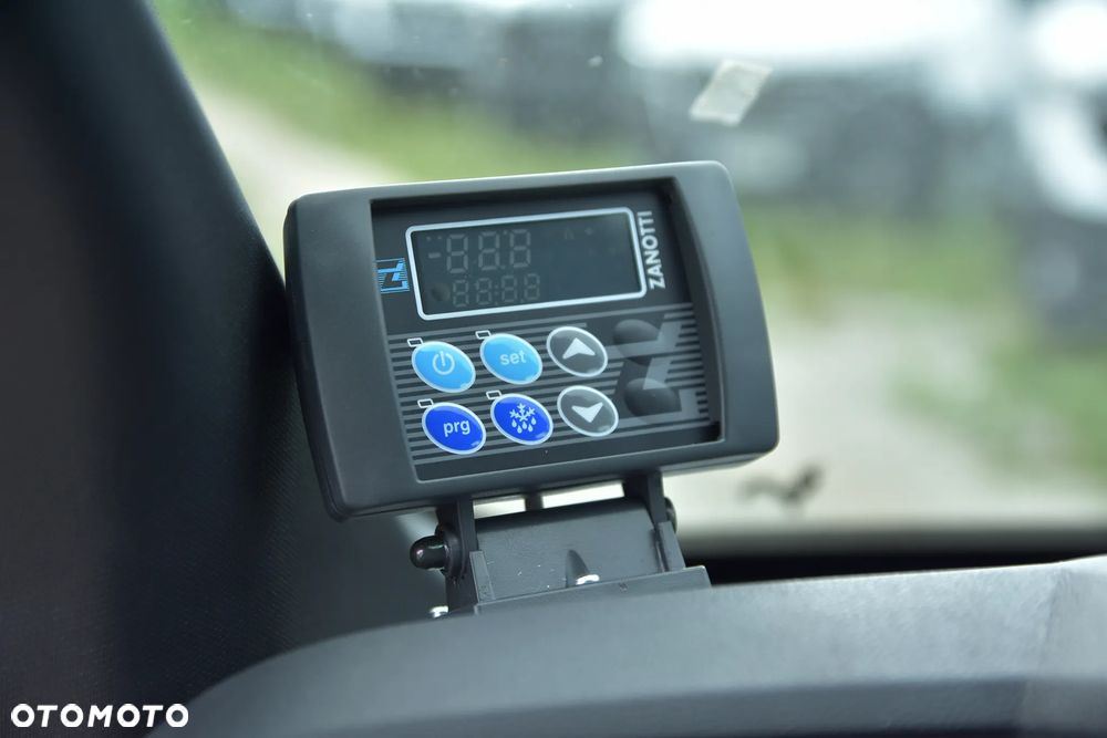 Renault Master Kontener 8EP 2.0 170KM Izoterma Chłodnia - 25