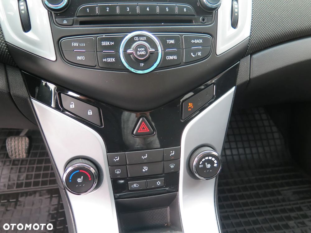 Chevrolet Cruze - 21