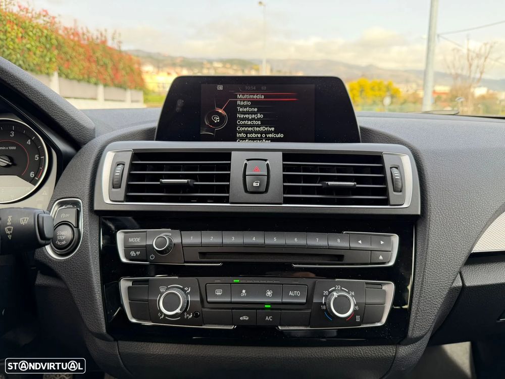 BMW 116 d Pack M - 18