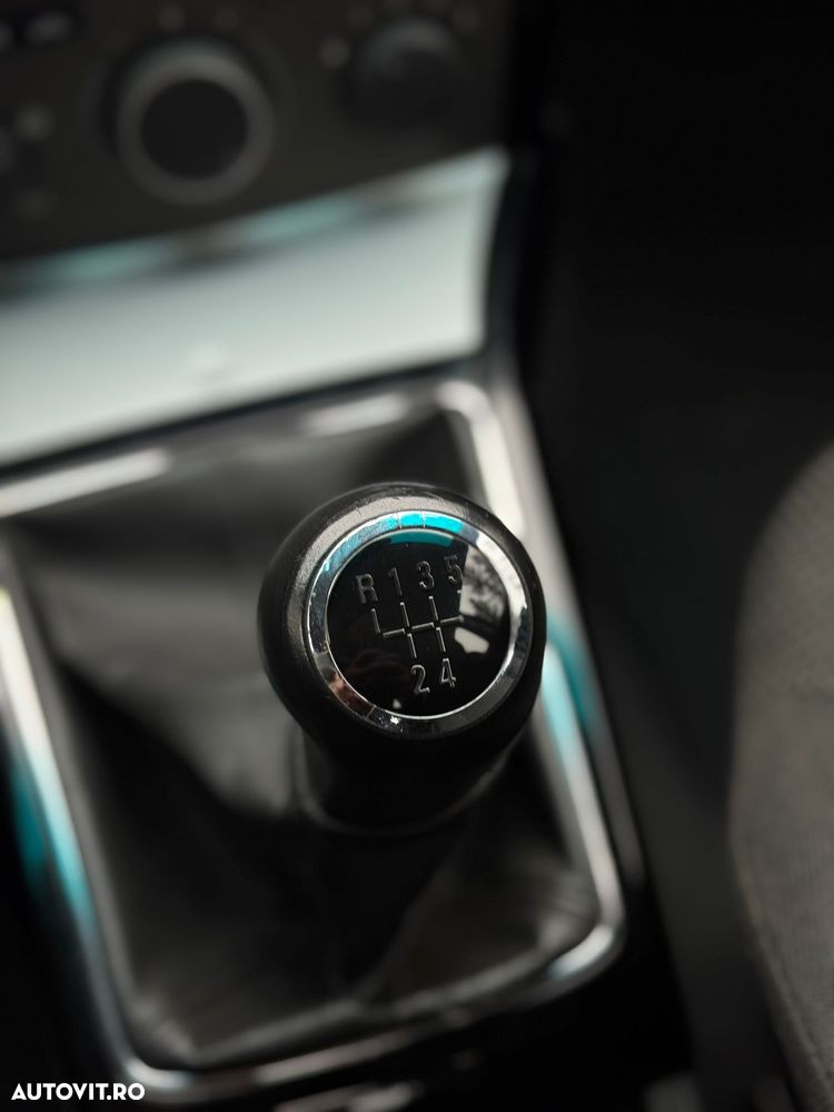 Opel Astra Classic III 1.6 - 37