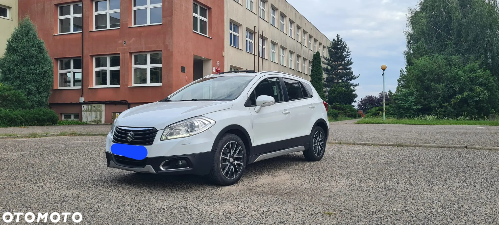 Suzuki SX4 S-Cross 1.6 DDiS Premium Plus - 2