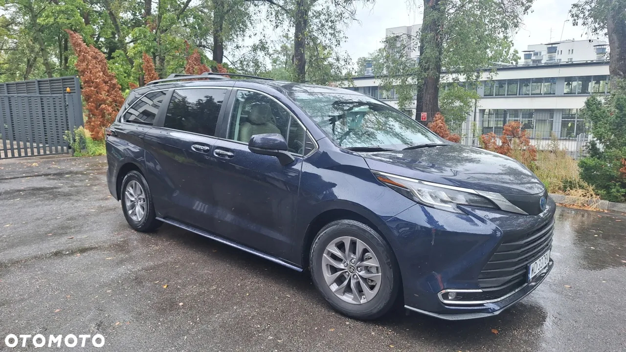 Toyota Sienna 3.5 V6 LE AWD - 26