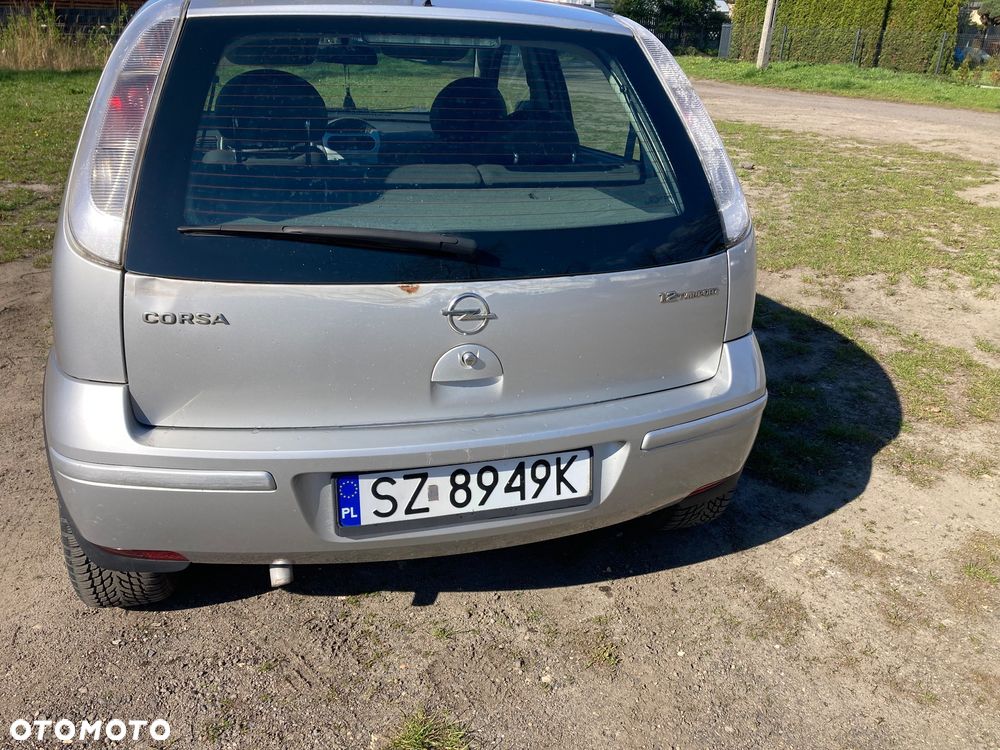 Opel Corsa 1.2 16V Cosmo - 2