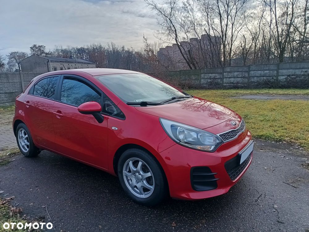 Kia Rio 1.4 L - 22