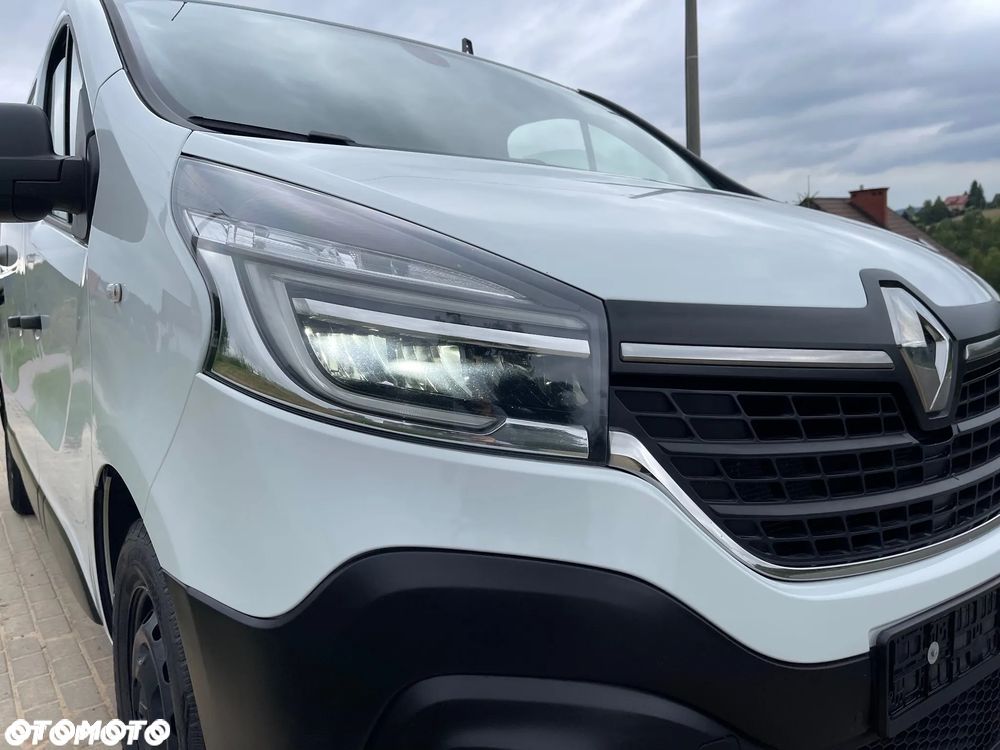 Renault Trafic - 10