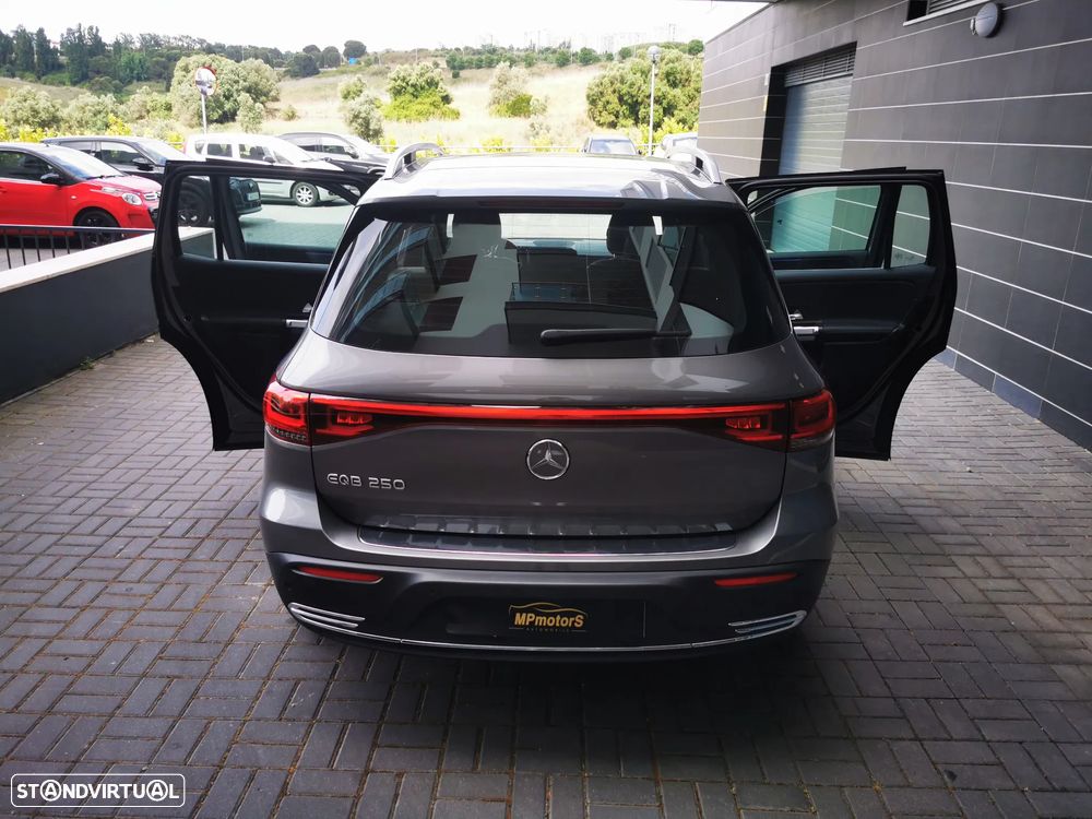 Mercedes-Benz EQB 250+ Edition - 7