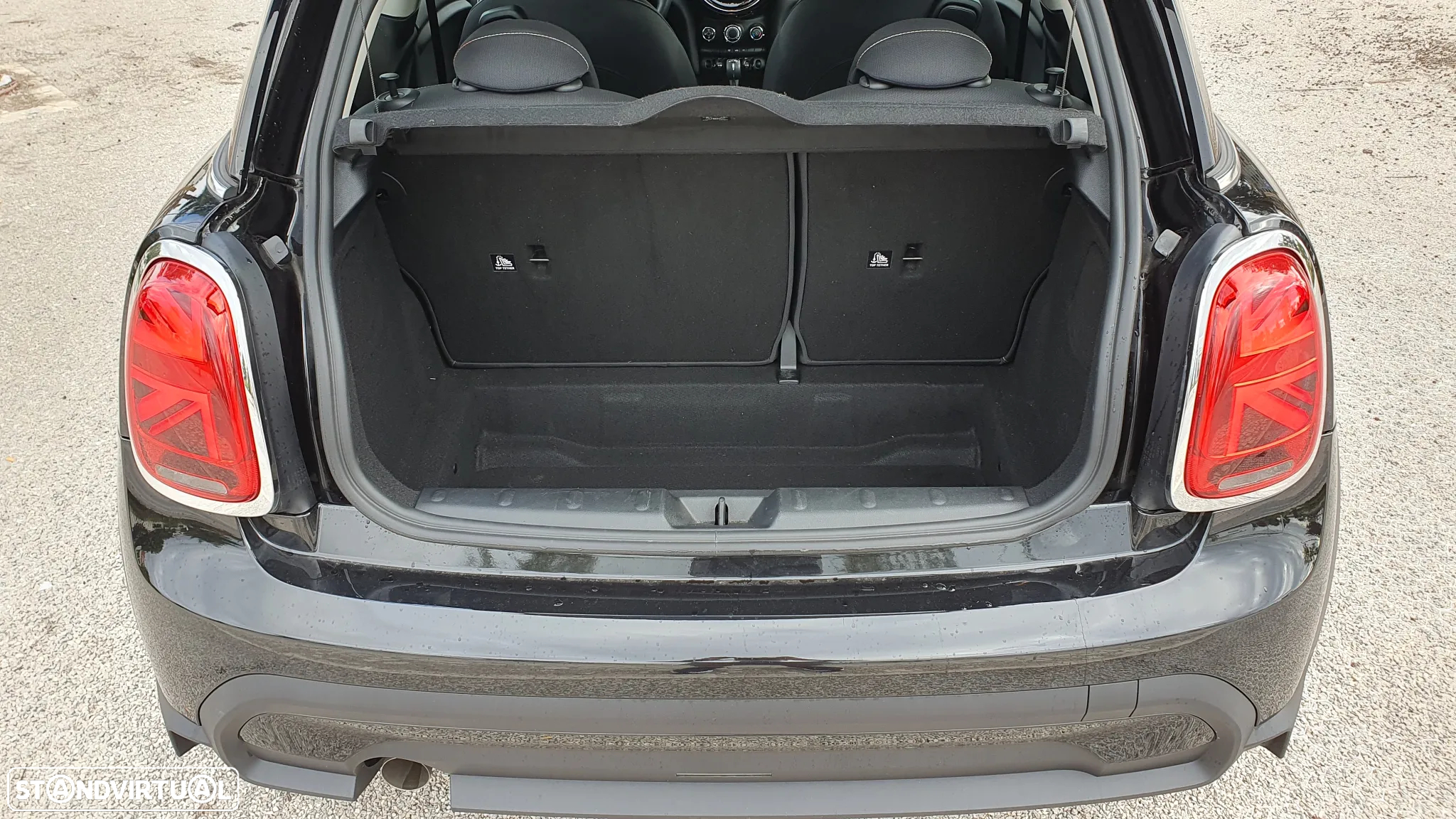 MINI 3 Portas One Essential - 9